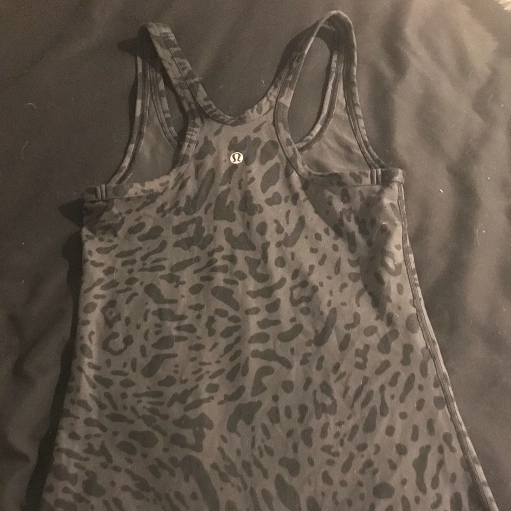 Black/Grey Cheetah/Leopard Lululemon Tank Size 6